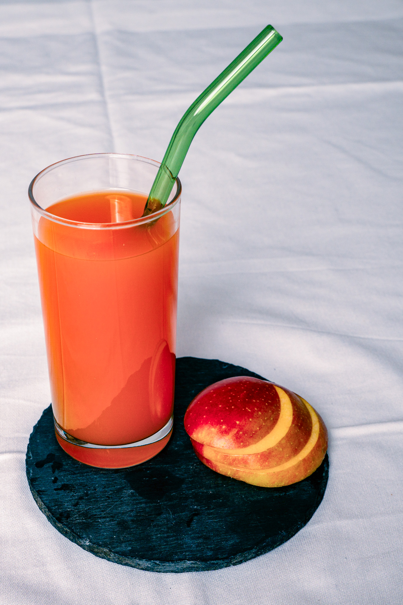 Abbildung von Apfel-Karotten-Shake im Glas